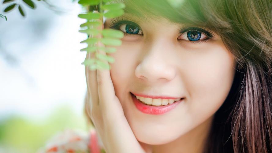 竹竿上翻转倒立！国家级非遗“高杆船技”亮相江西三百山